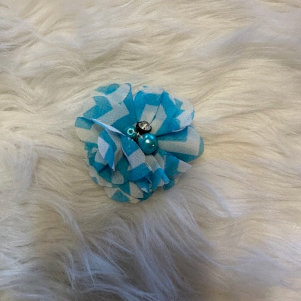 Bundle (3) of Chiffon Flower Hairbows 5B8085 Handmade NWT Boutique - Picture 2 of 7